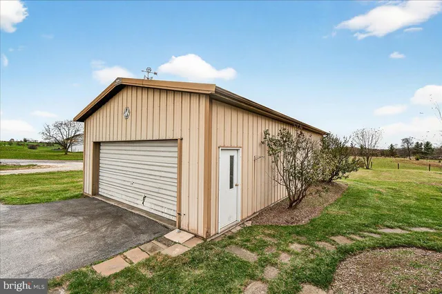 $380,000 | 4939 Middleburg Road, Union Bridge, MD 21791