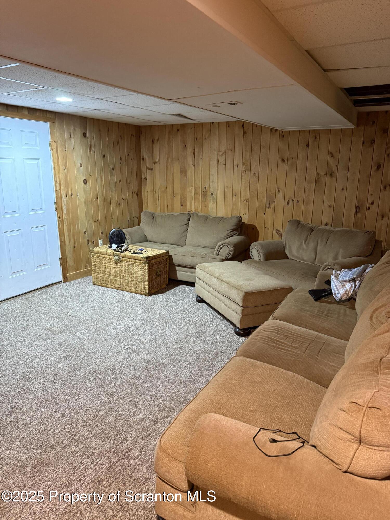 95 Farview Street Carbondale, PA 18407 - Photo 9 of 12 a living room with furniture