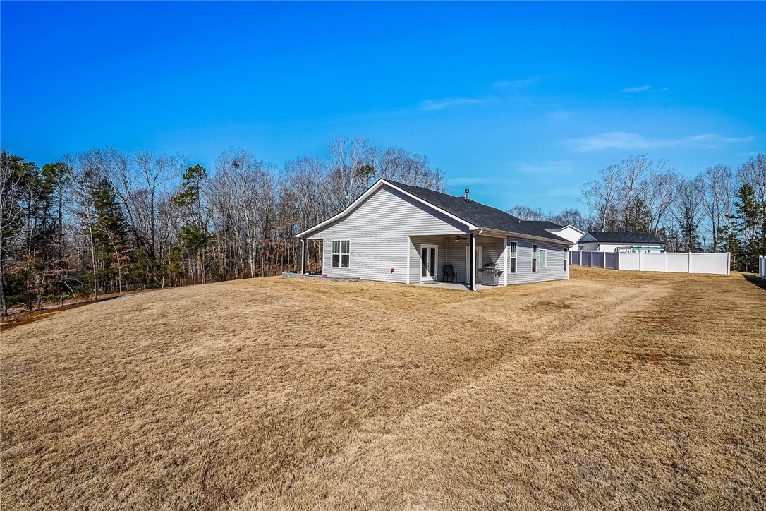 124 Inlet Pointe Drive Anderson, SC 29625 - Photo 45 of 50 Plenty of yard!