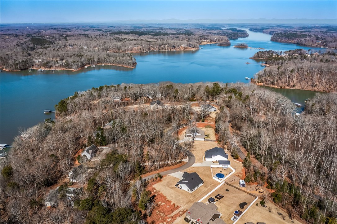 124 Inlet Pointe Drive Anderson, SC 29625 - Photo 49 of 50 SO close to the lake, Clemson, downtown Anderson!
