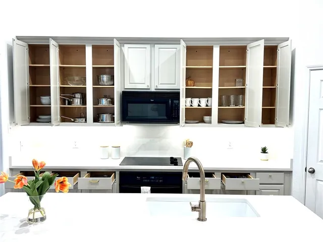 $3,700 | 9402 Grosvenor Place, Frisco, TX 75035