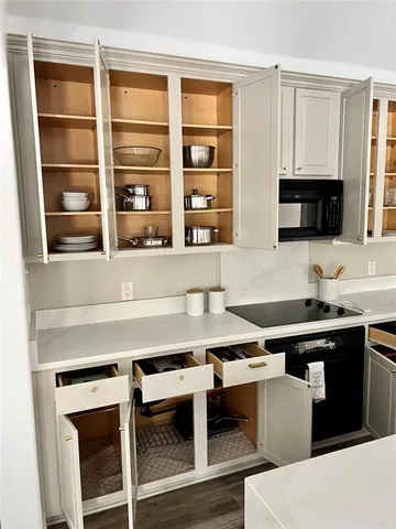 $3,700 | 9402 Grosvenor Place, Frisco, TX 75035