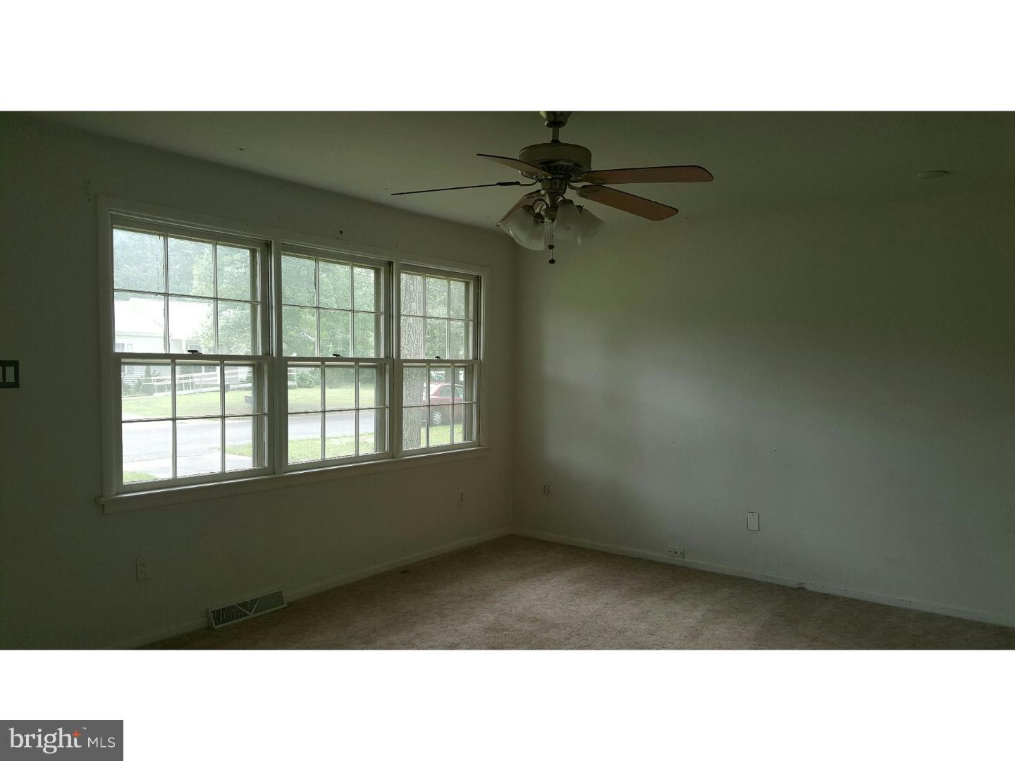 24 Vine Road Millville, NJ 08332 - Photo 5 of 10 Gallery Image 5
