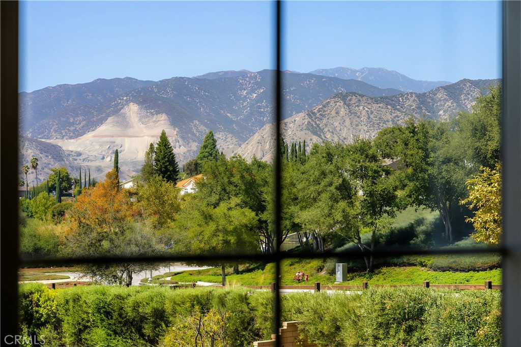 523 Desert Willow Road Azusa, CA 91702 - Photo 29 of 48 Gallery Image 29