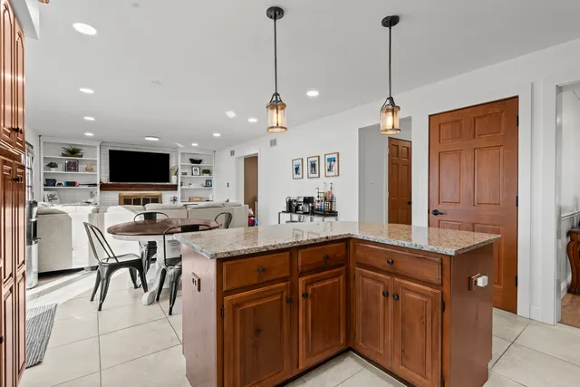 $441,000 | 24431 West Lancelot Lane, Joliet, IL 60404