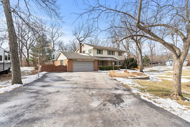 $441,000 | 24431 West Lancelot Lane, Joliet, IL 60404