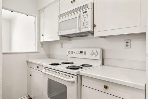 $550,000 | 4508 University Boulevard, Unit D, University Park, TX 75205