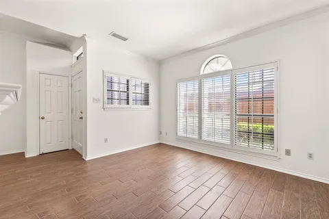 $550,000 | 4508 University Boulevard, Unit D, University Park, TX 75205