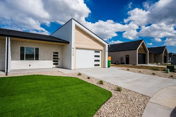 $370,000 | 4705 Oxbow Drive, Sheridan, WY 82801