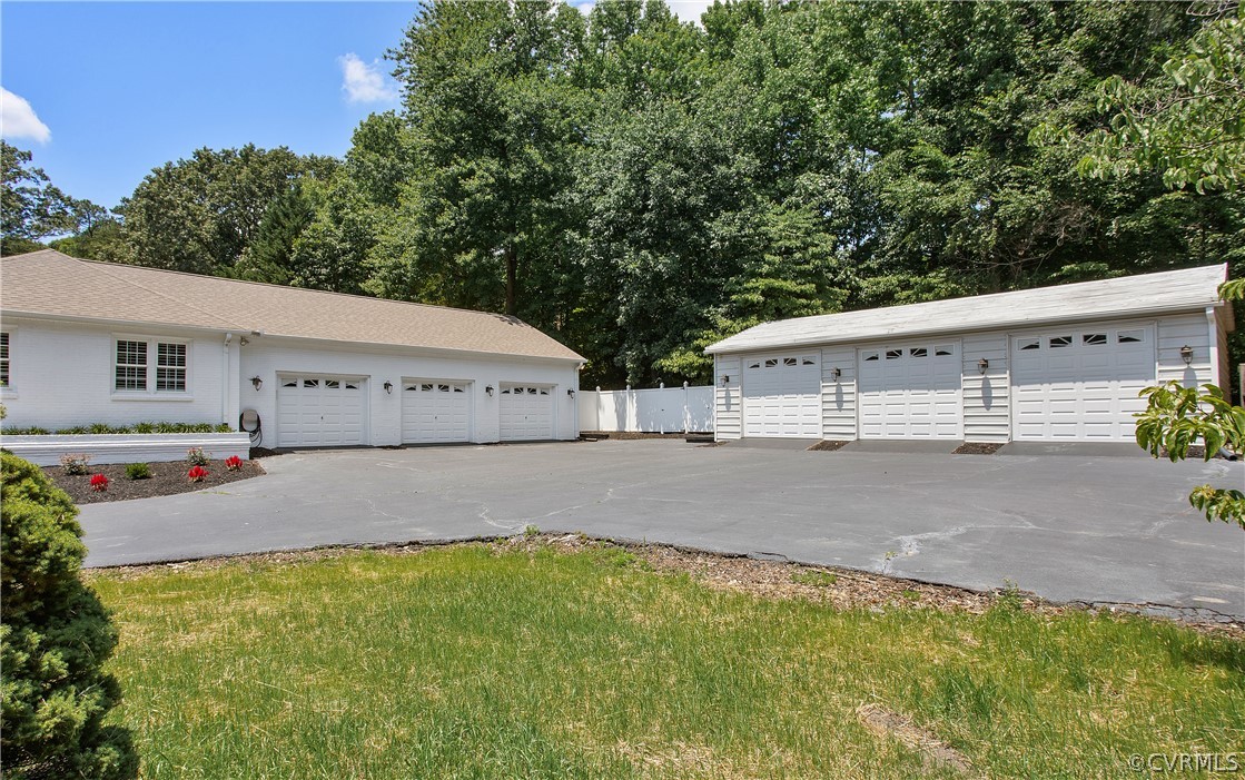 1503 Black Heath Road Midlothian, VA 23113 - Photo 37 of 50 a view of a back yard of the house