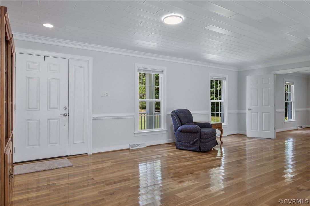 1503 Black Heath Road Midlothian, VA 23113 - Photo 8 of 50 a living room with furniture