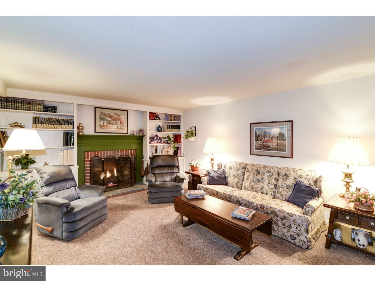 205 Glendale Road Wallingford, PA 19086 - Photo 15 of 25 Family Room