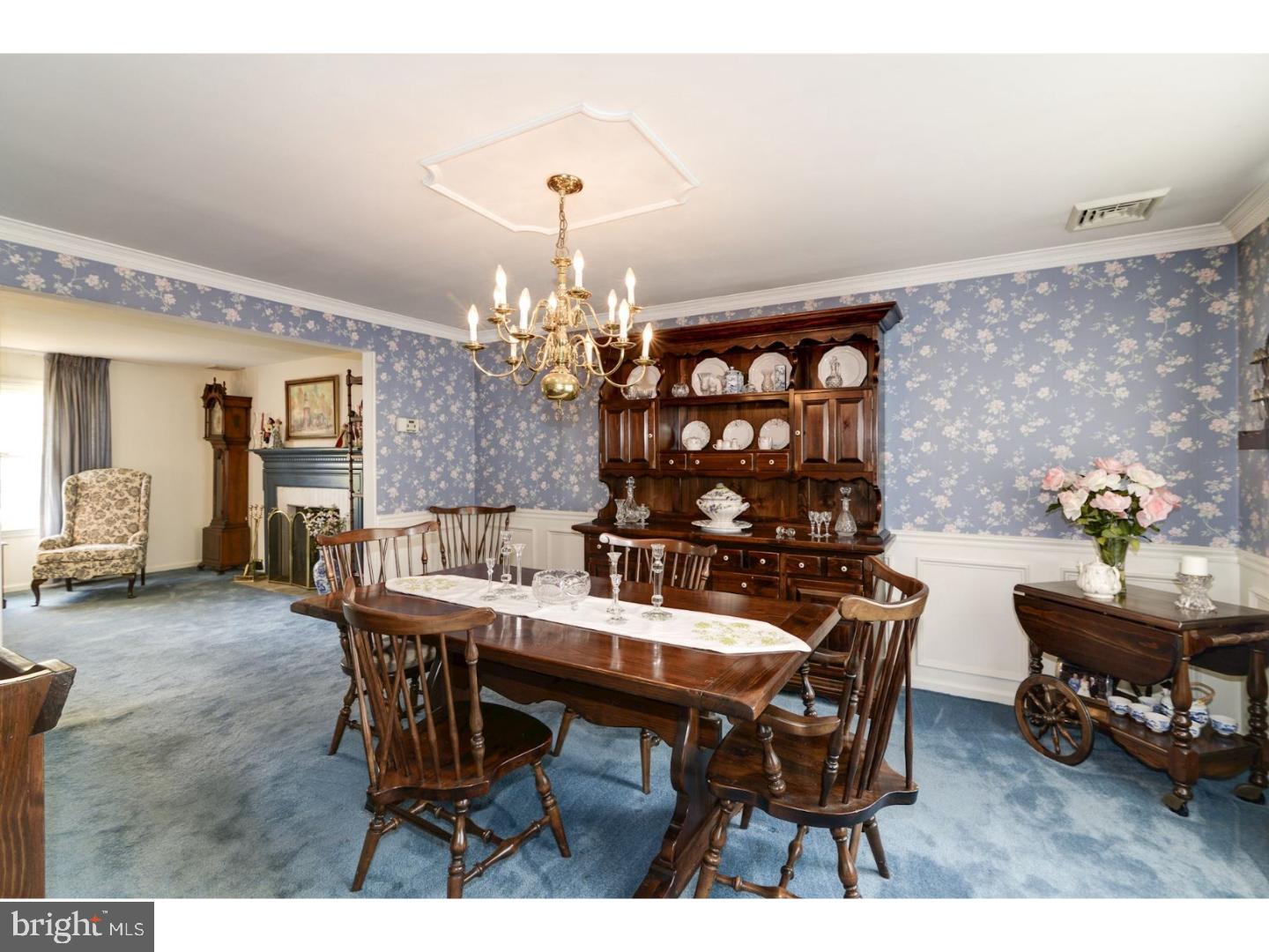 205 Glendale Road Wallingford, PA 19086 - Photo 9 of 25 Dining Room