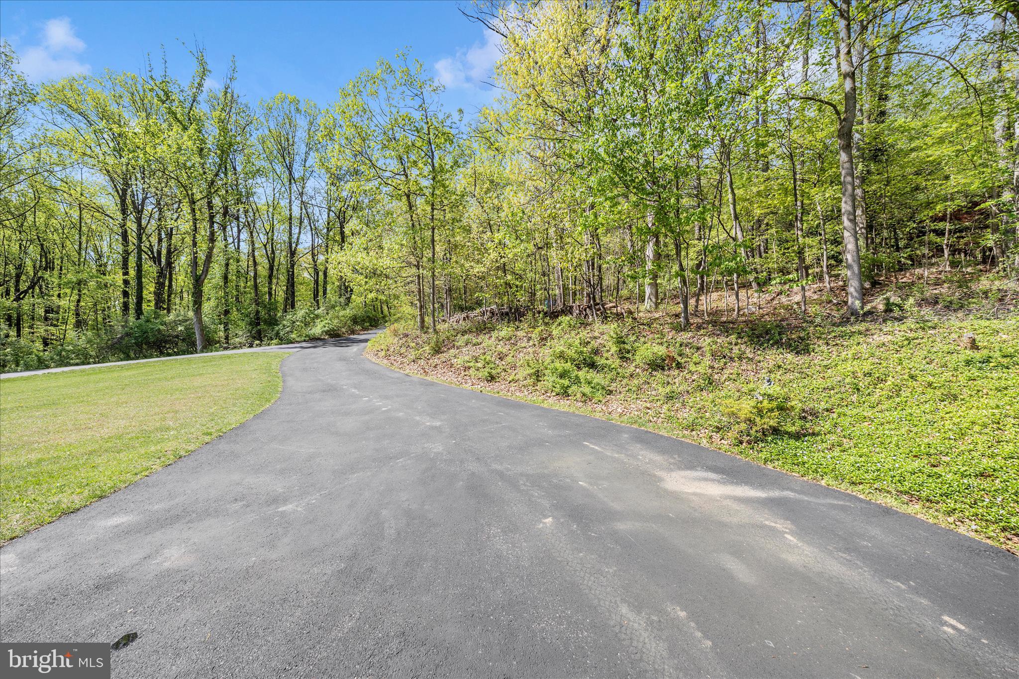 4750 Mt Zion Road Frederick, MD 21703 - Photo 45 of 54 Front View, extends to the road