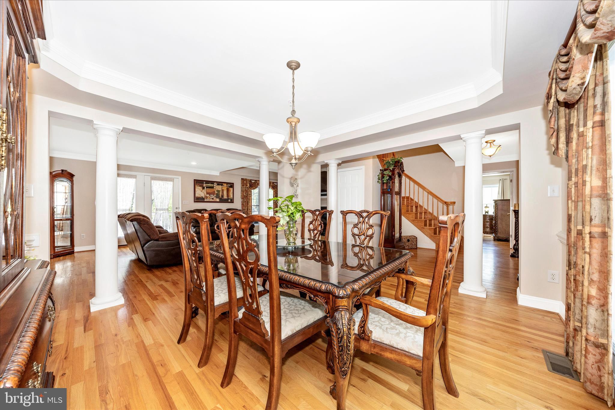 4750 Mt Zion Road Frederick, MD 21703 - Photo 5 of 54 Dining Room with Architectural Columns