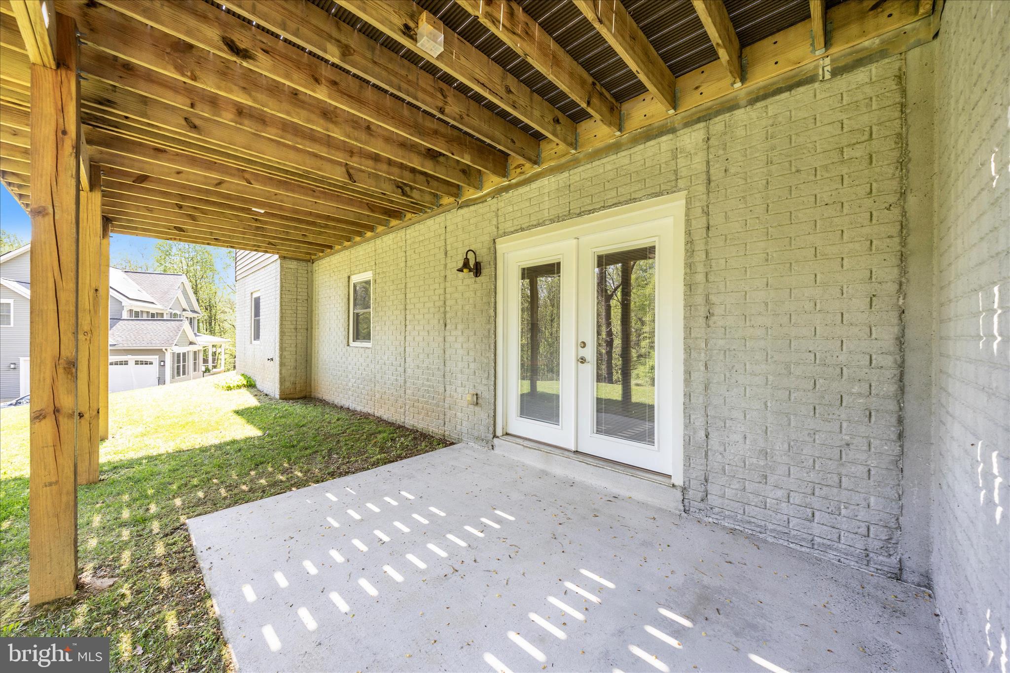 4750 Mt Zion Road Frederick, MD 21703 - Photo 52 of 54 Patio