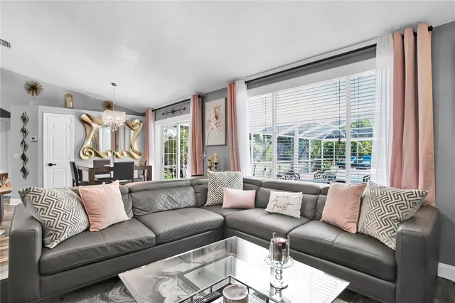 $529,000 | 10516 Juliano Drive, Riverview, FL 33569