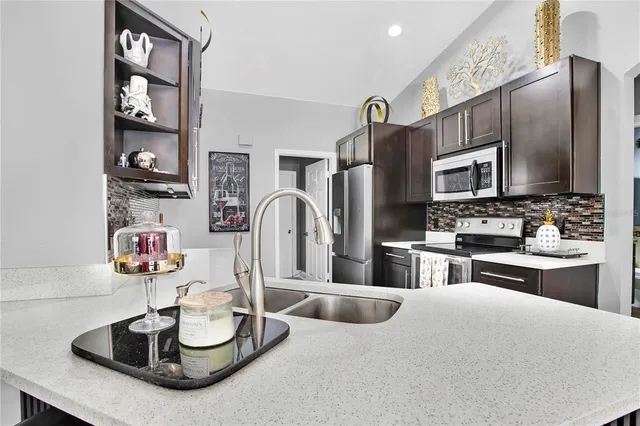 $529,000 | 10516 Juliano Drive, Riverview, FL 33569