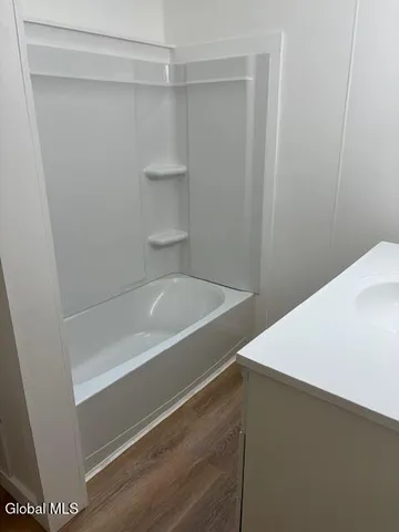 $1,495 | 80-82 Milton Avenue, Unit 1, Ballston Spa, NY 12020