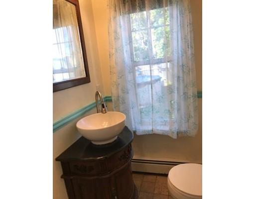 15 Ridgeland Road Shrewsbury, MA 01545 - Photo 17 of 24 Gallery Image 17