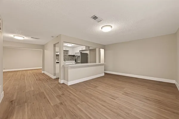 $1,850 | 5833 Southlea Street, Houston, TX 77033