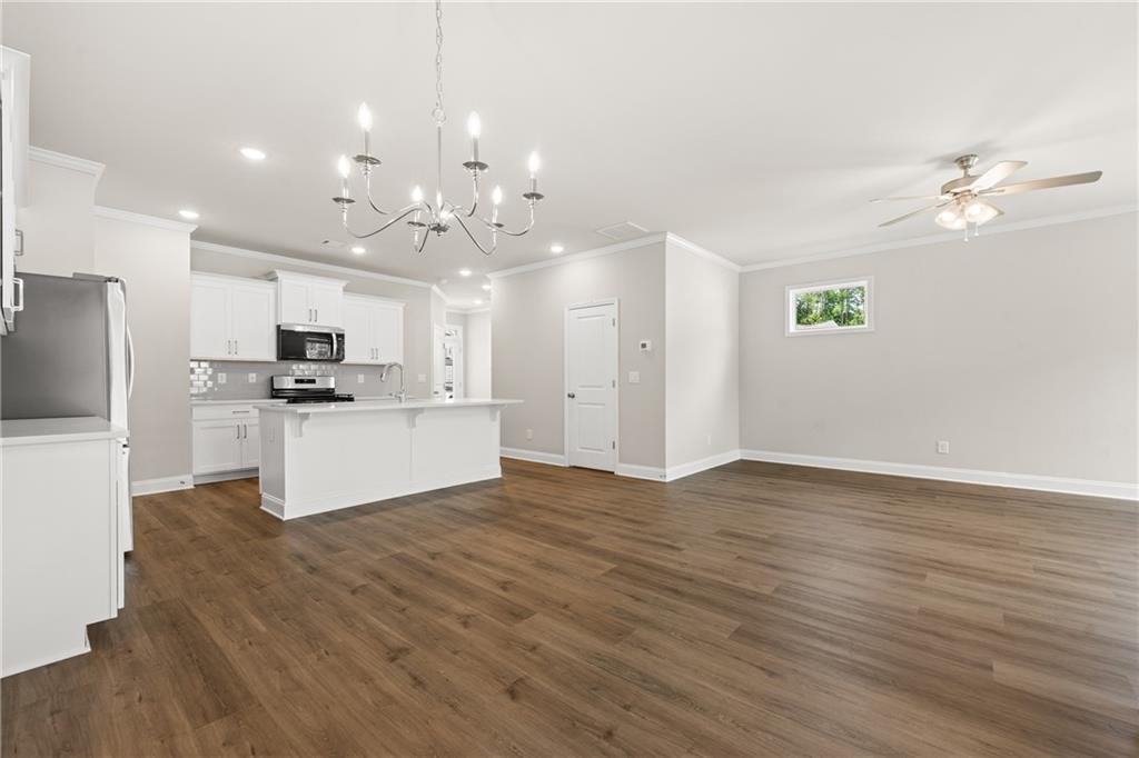 4105 Cavalier Way Duluth, GA 30097 - Photo 13 of 55
