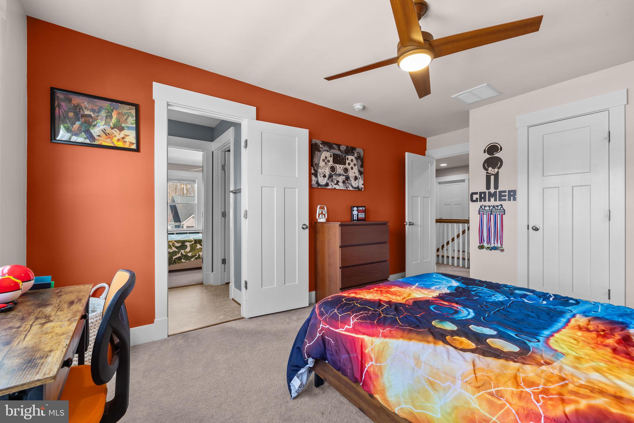 4844 Point Road Warrenton, VA 20187 - Photo 44 of 65 View into jack-n-jill bath