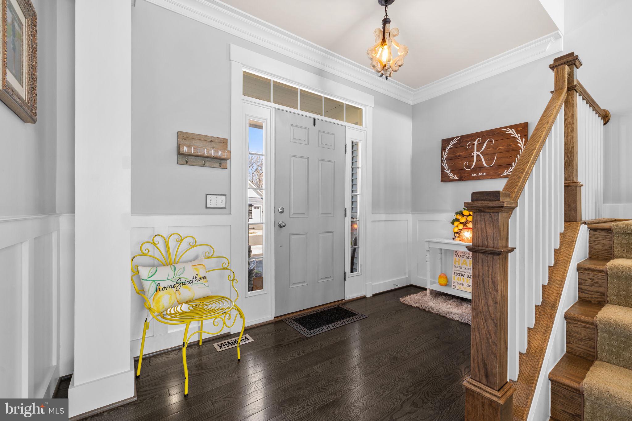 4844 Point Road Warrenton, VA 20187 - Photo 10 of 65 Entryway