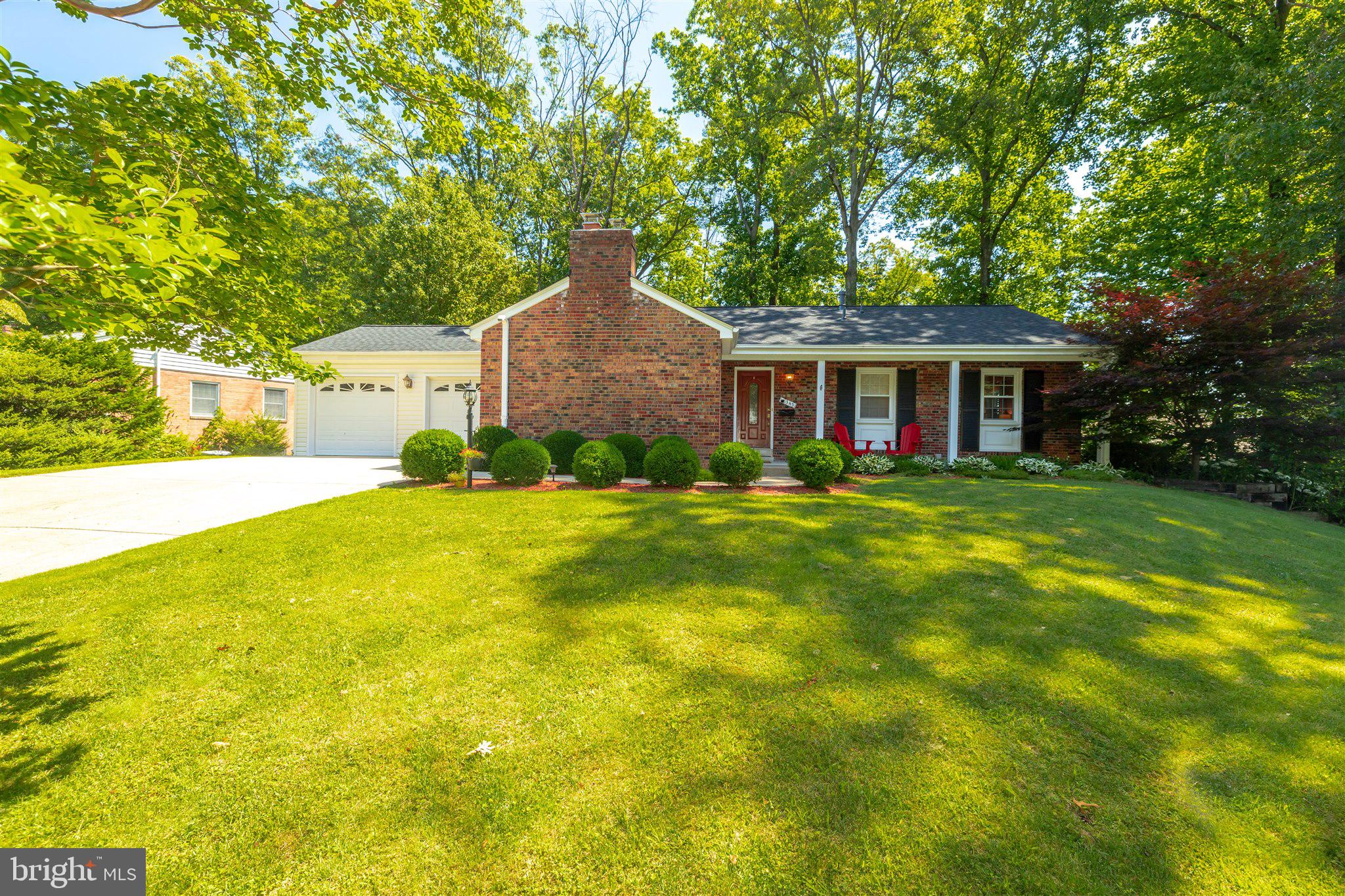 8345 Carrleigh Parkway Springfield, VA 22152 - Photo 1 of 29 Welcome to 8345 Carrleigh Parkway