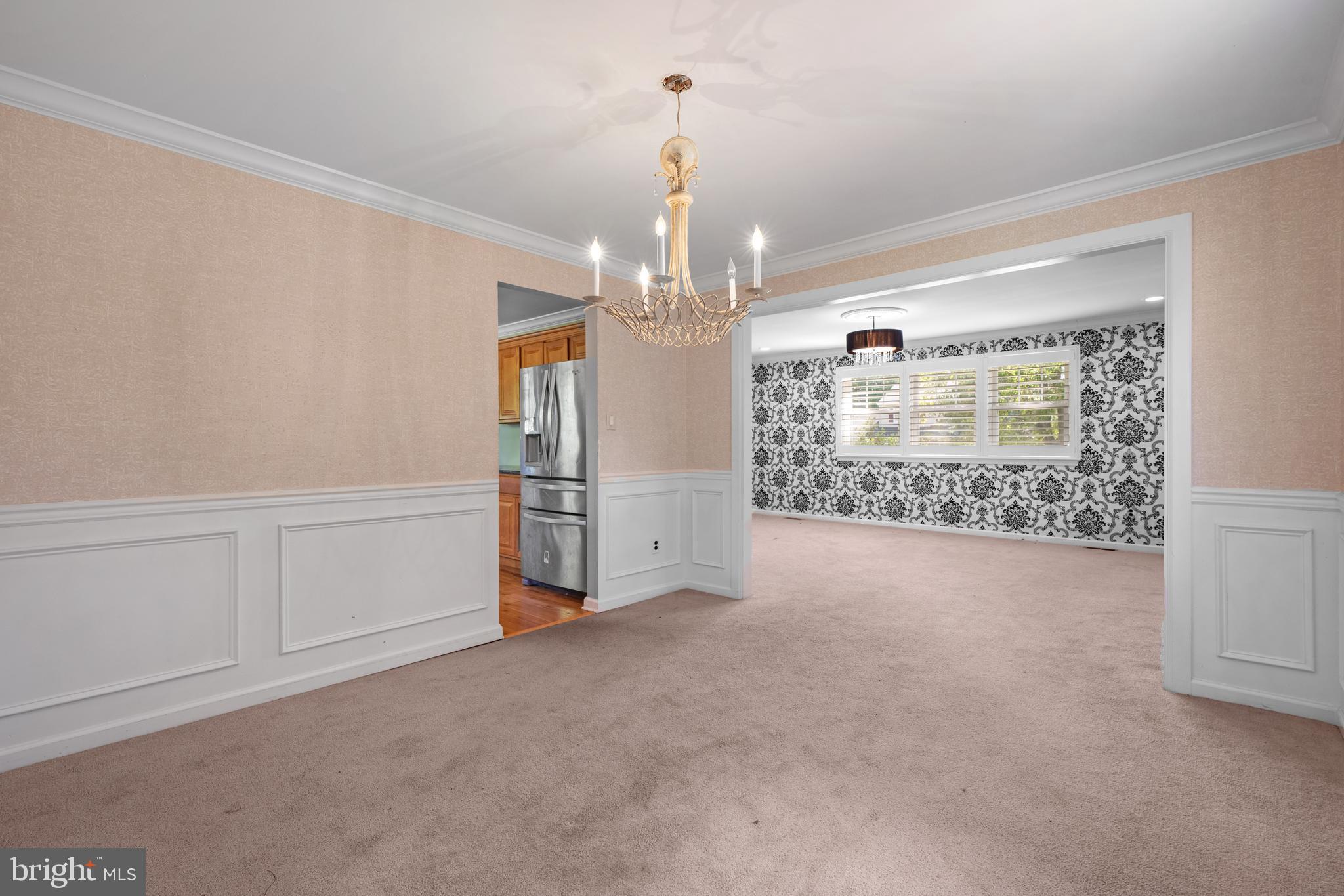 42 Hartford Road Sewell, NJ 08080 - Photo 6 of 30