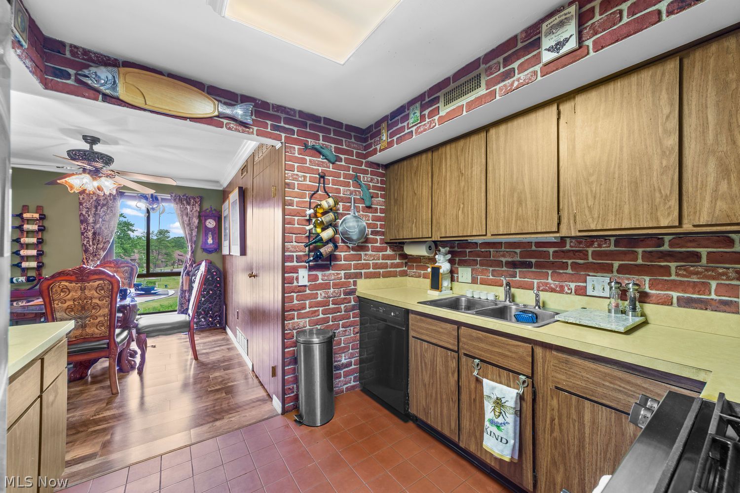1145 Canyon View Road, Unit 105 Northfield, OH 44067 - Photo 9 of 25