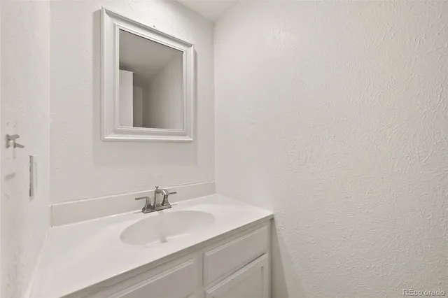 $450,000 | 14313 East Warren Place, Aurora, CO 80014