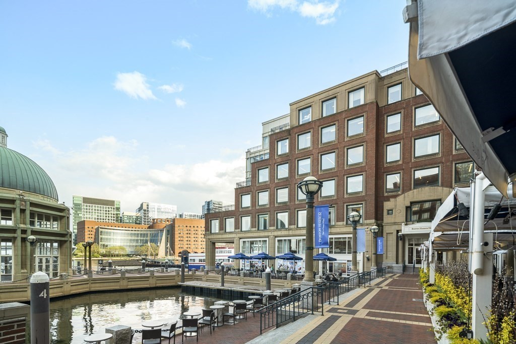 20 Rowes Wharf, Unit 503 Boston, MA 02110 - Photo 2 of 26 a view of a building