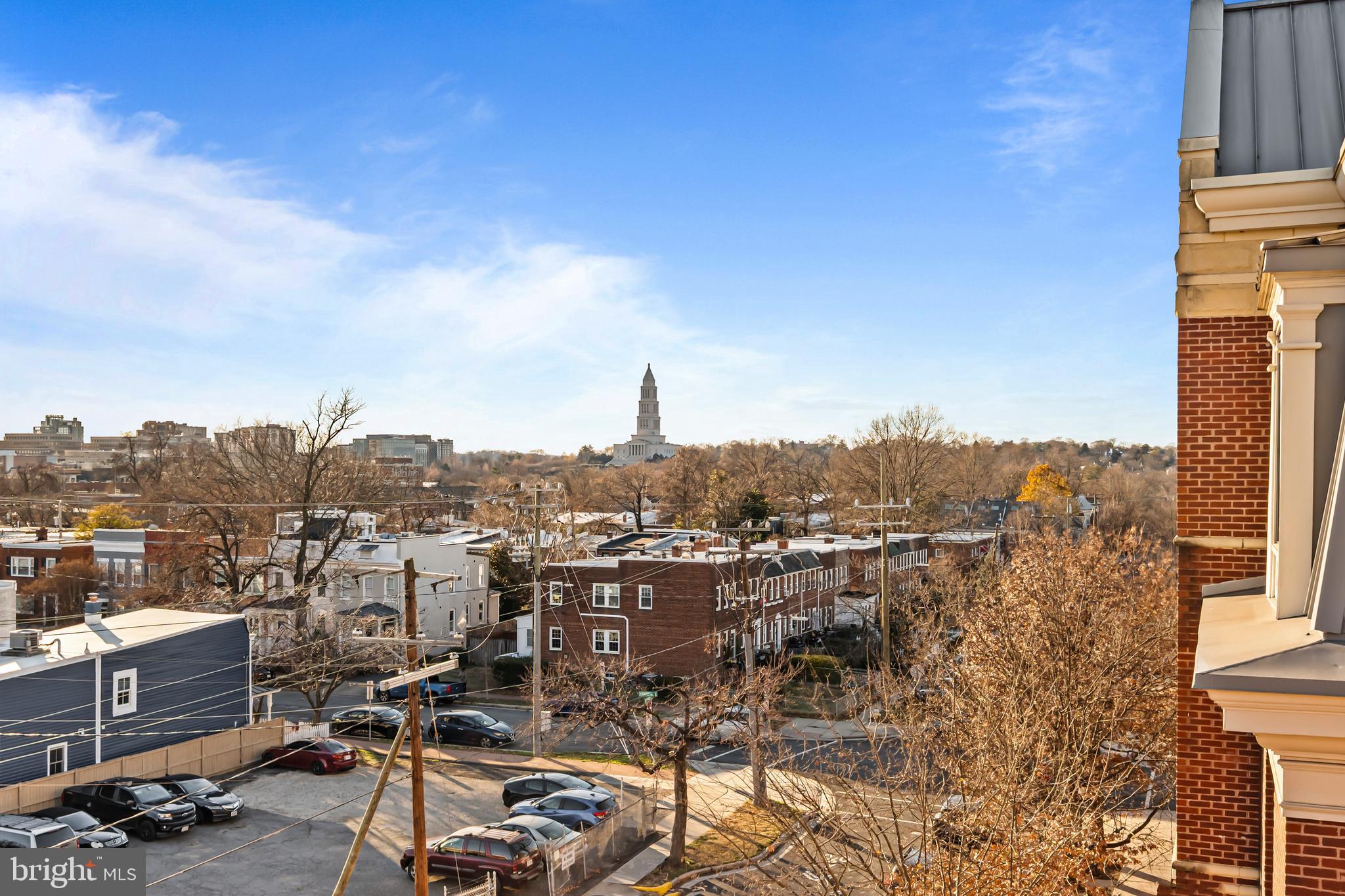1111 Oronoco Street, Unit 326 Alexandria, VA 22314 - Photo 48 of 54 a view of a city