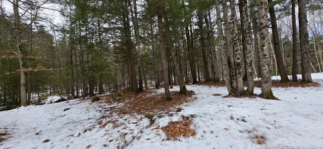 $95,000 | 585 Main Street, Sumner, ME 04292