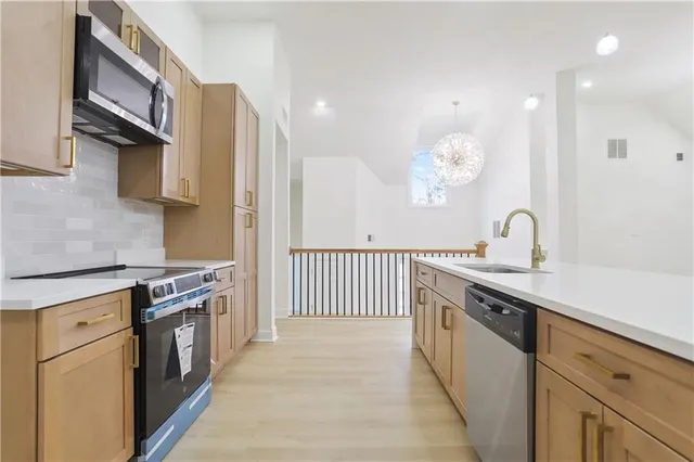 $649,000 | 652 Trailwood Lane Southwest, Marietta, GA 30064