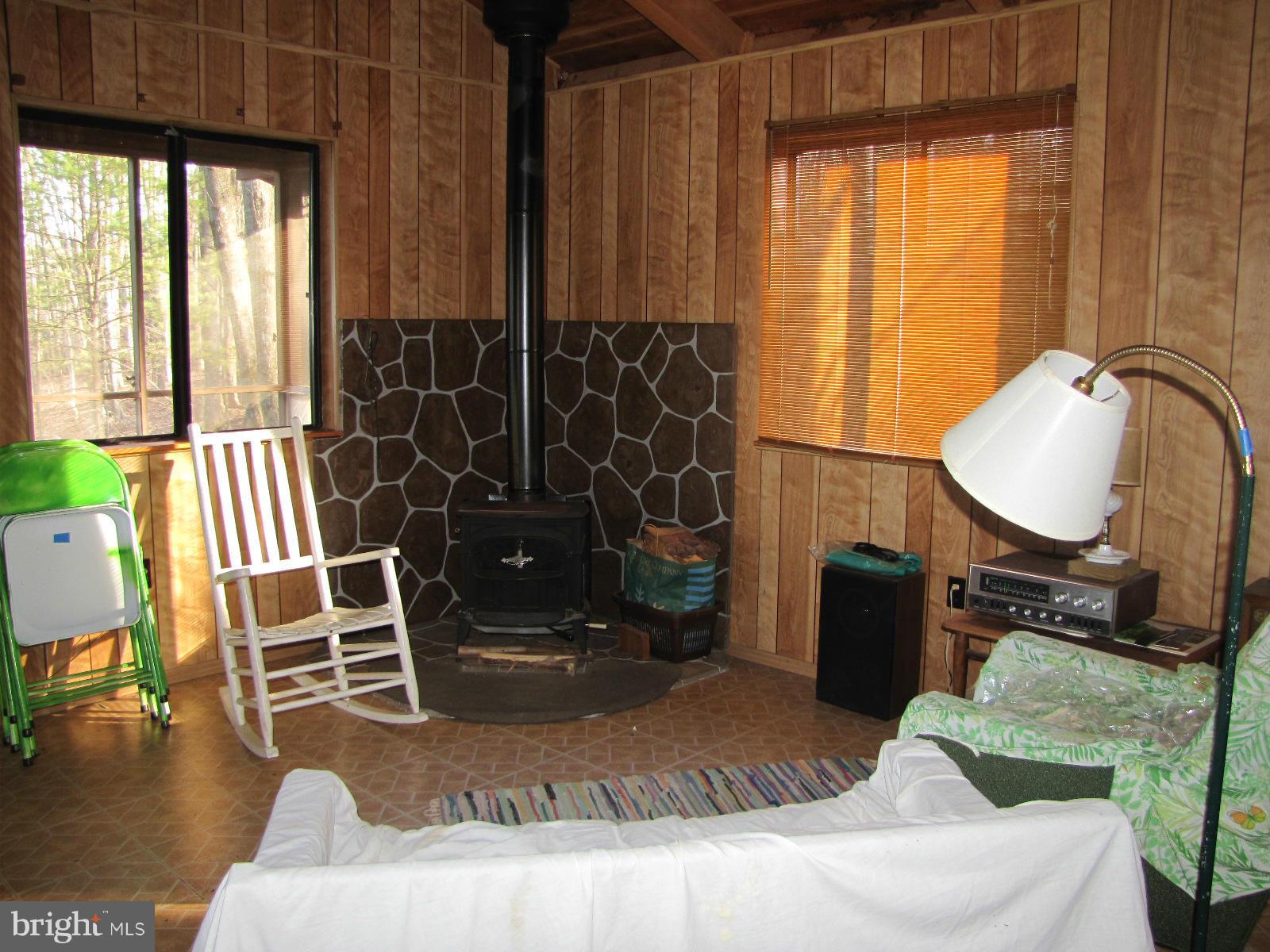 299 Whorton Hollow Road Castleton, VA 22716 - Photo 3 of 12 Living Room
