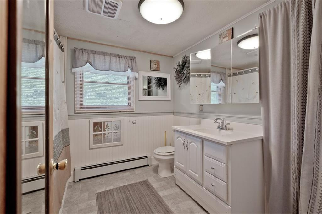 192 Middle Road Naples, ME 04055 - Photo 18 of 31 Photo
