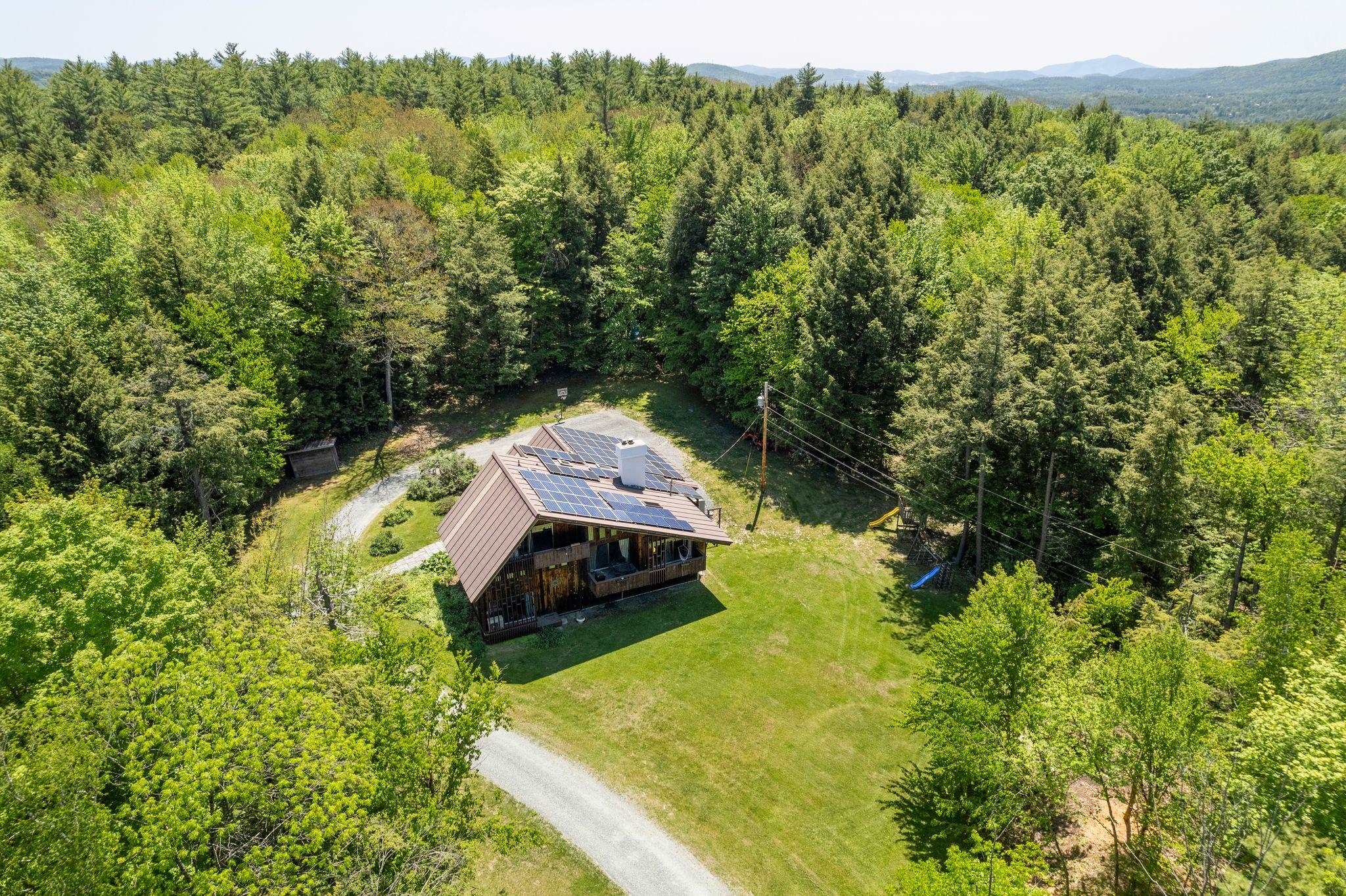 175 Hawk Pine Road Norwich, VT 05055 - Photo 3 of 38