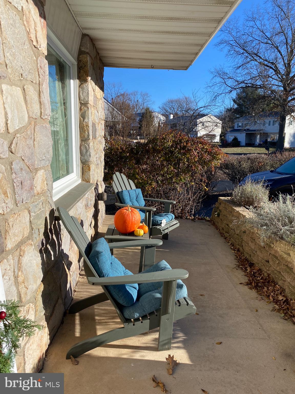 847 Rivendell Lane Pottstown, PA 19464 - Photo 2 of 41 a backyard of a house with table and chairs