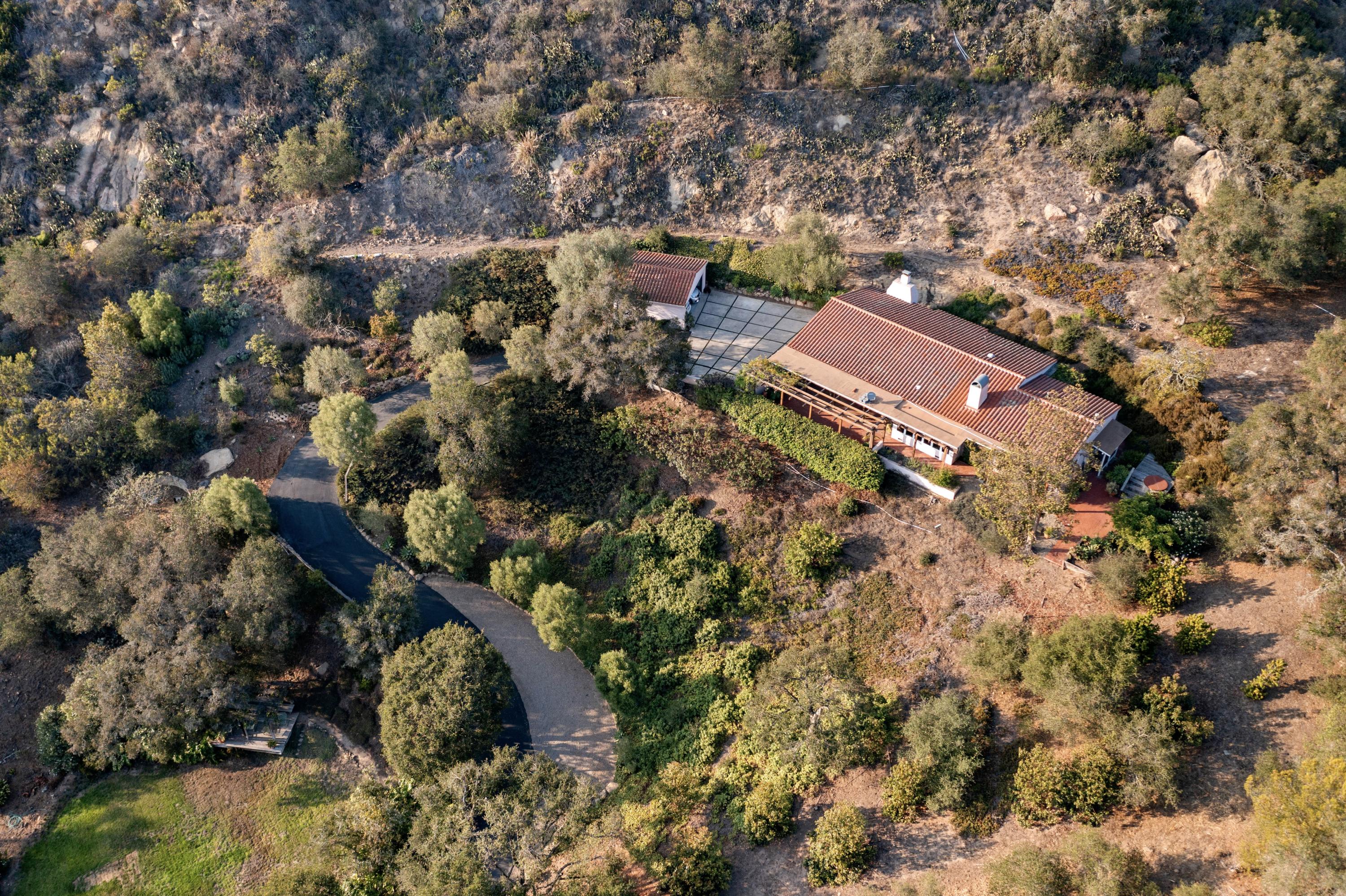 1986 Arriba Street Carpinteria, CA 93013 - Photo 26 of 27 an aerial view of residential houses with outdoor space