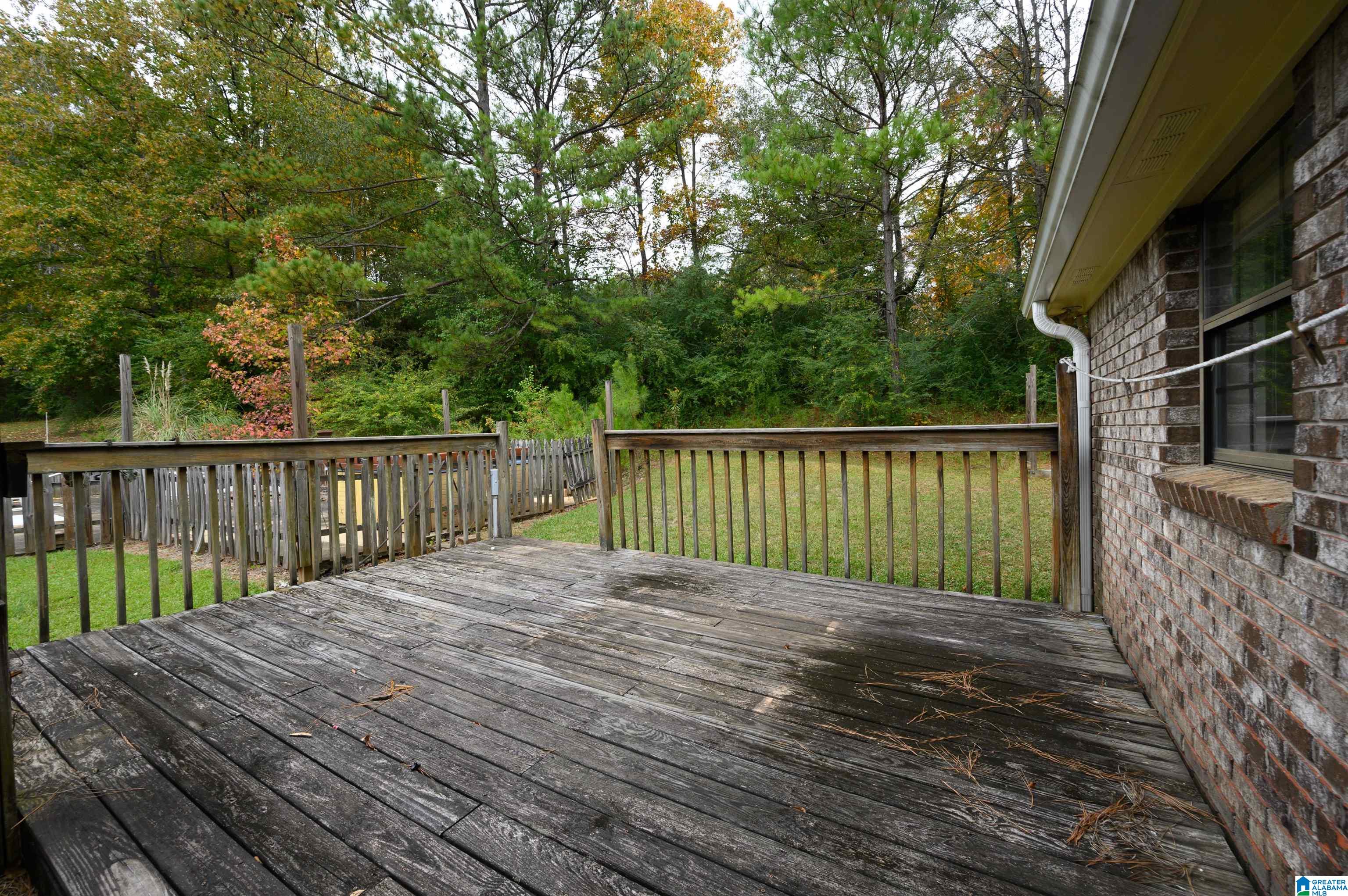 8988 Bankston Road Warrior, AL 35180 - Photo 36 of 47