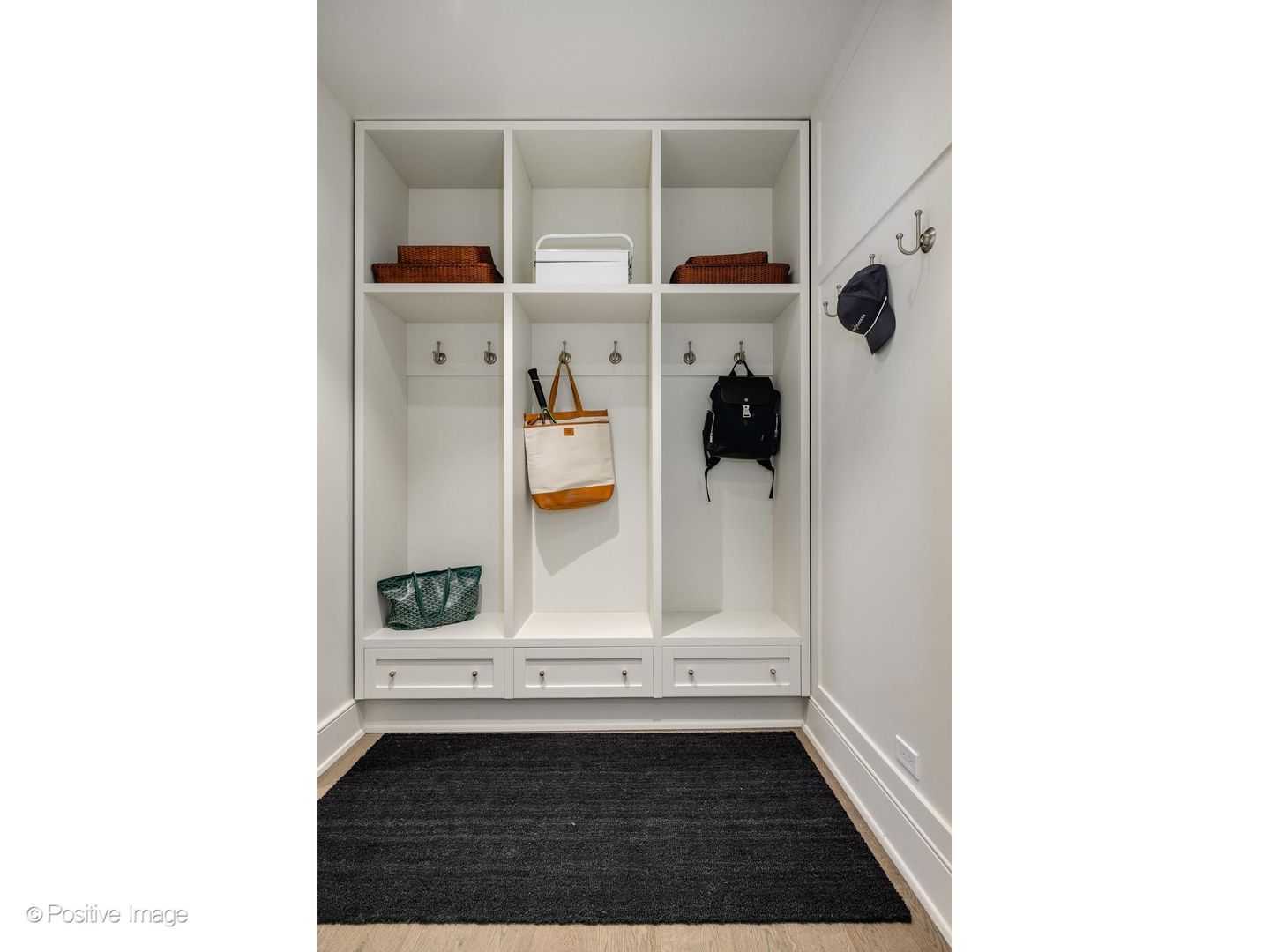 21 North May Street, Unit 1103 Chicago, IL 60607 - Photo 33 of 44