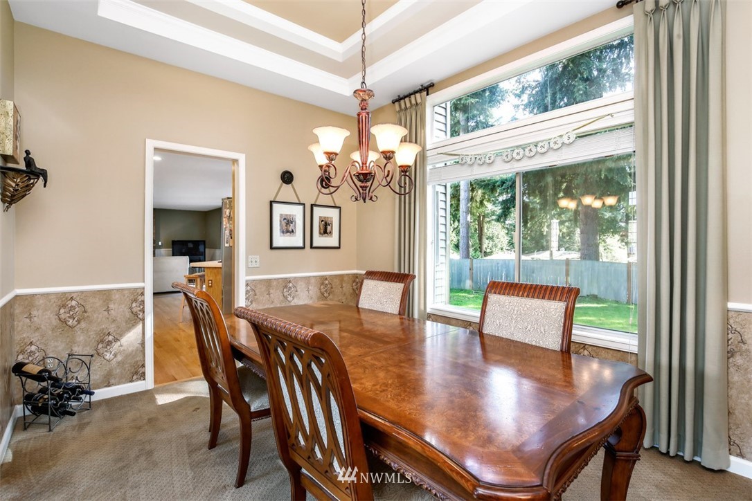 1404 243rd Place Southeast Bothell, WA 98021 - Photo 12 of 25