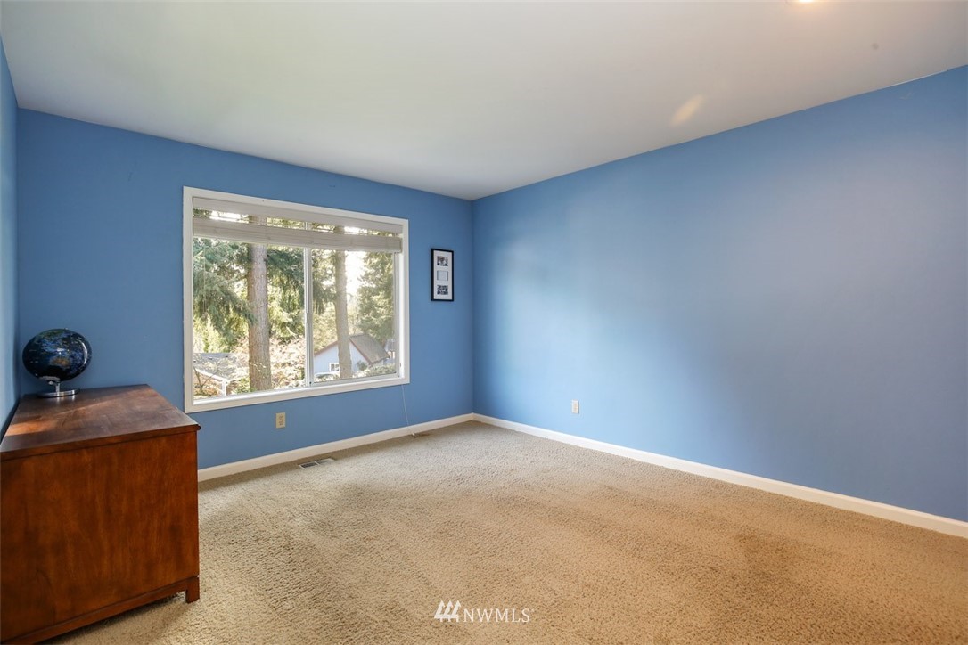 1404 243rd Place Southeast Bothell, WA 98021 - Photo 19 of 25