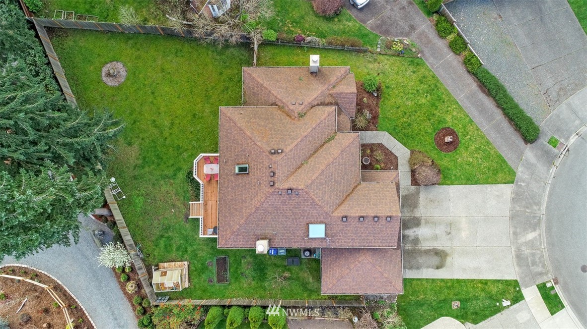 1404 243rd Place Southeast Bothell, WA 98021 - Photo 3 of 25