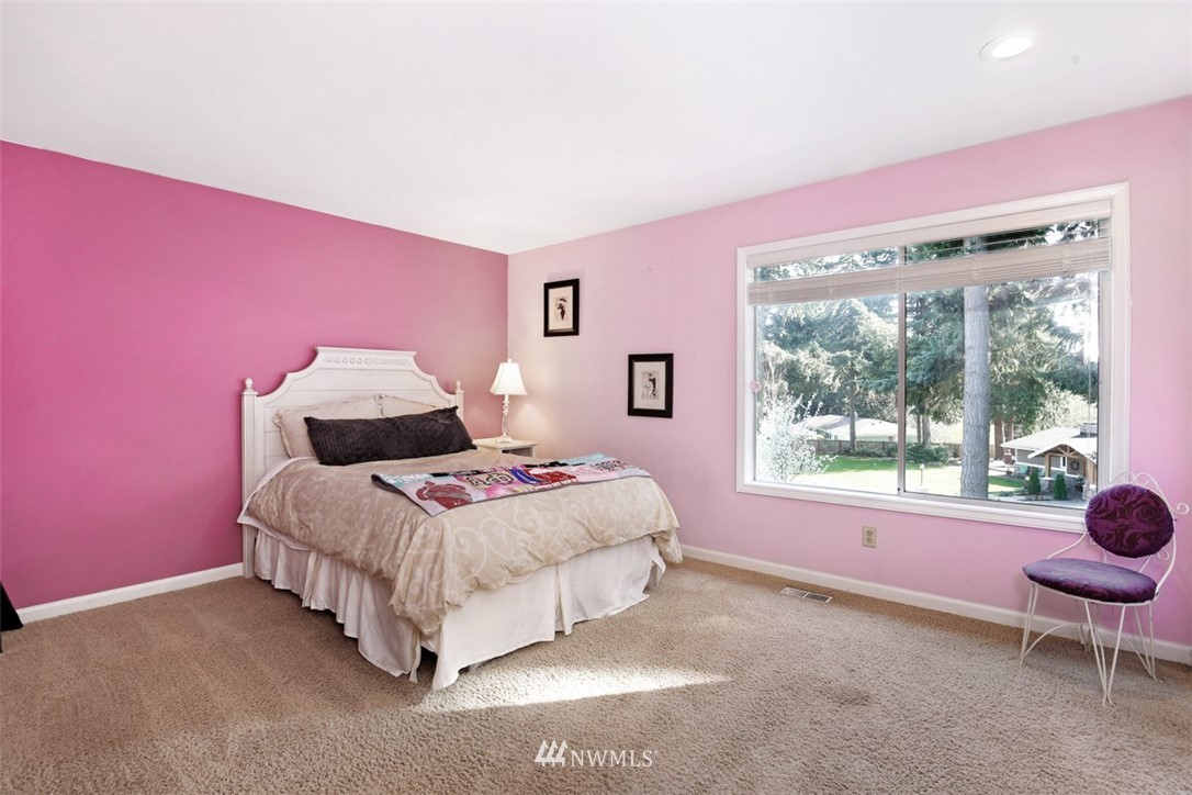 1404 243rd Place Southeast Bothell, WA 98021 - Photo 22 of 25
