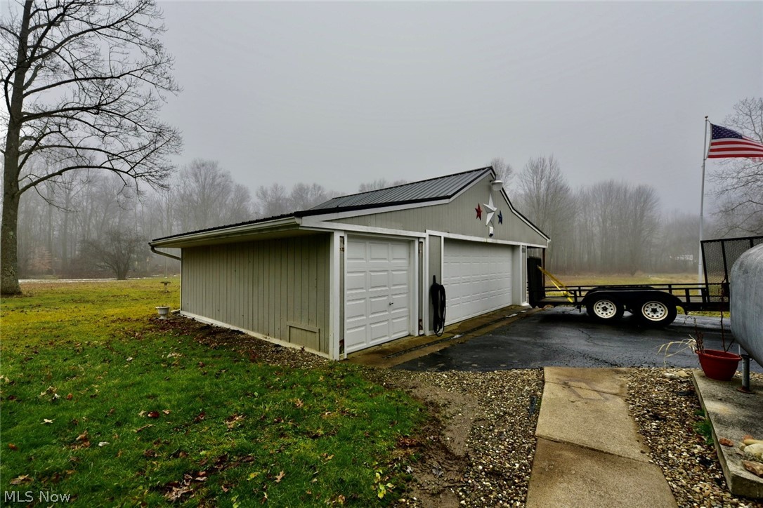 3655 Kibler Toot Road Southwest Warren, OH 44481 - Photo 3 of 16 Gallery Image 3