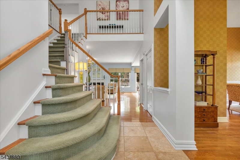 6 Barnstable Road Berkeley Heights, NJ 07922 - Photo 3 of 48