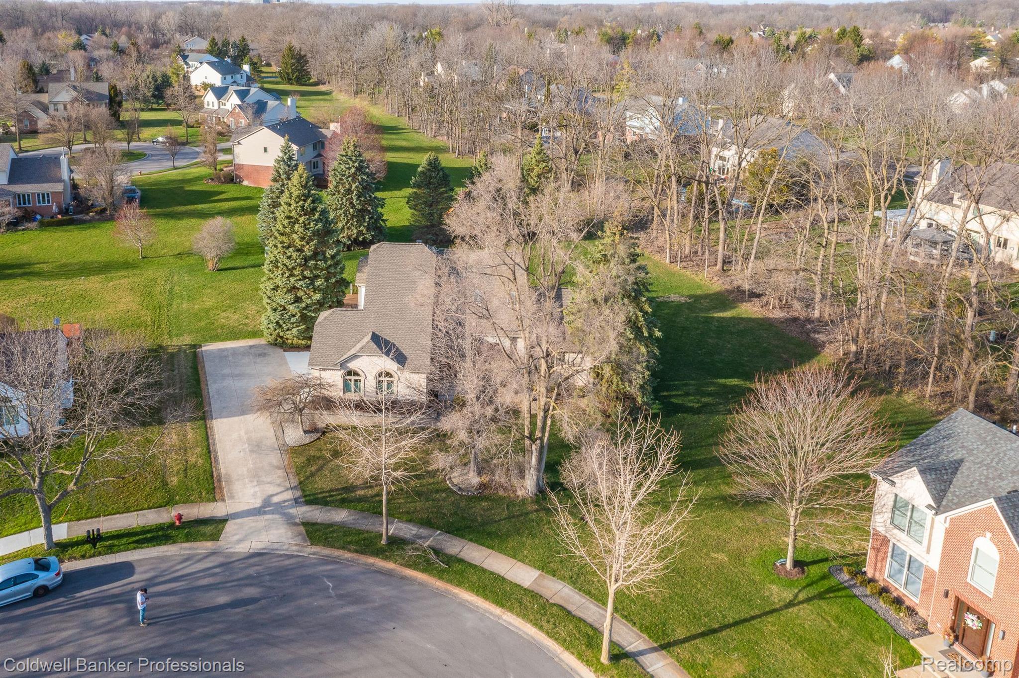 24296 Woodham Road Novi, MI 48374 - Photo 3 of 42
